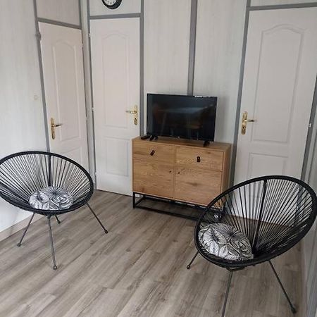 Chalet 4 Personnes Au Calme Διαμέρισμα Sulniac Εξωτερικό φωτογραφία
